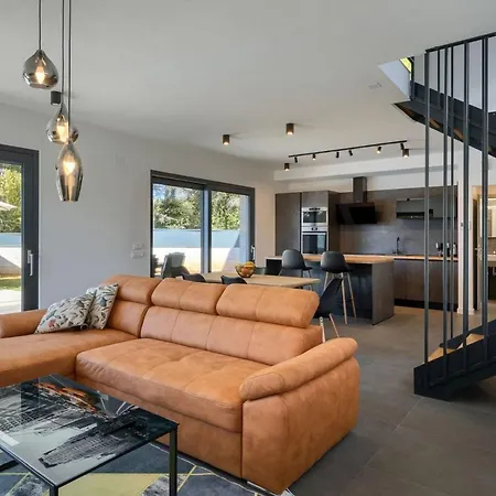 Modern Eva With Pool And 2 Bedrooms In Tar * Tar-Vabriga