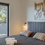 Modern Eva With Pool And 2 Bedrooms In Tar Villa