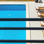 Modern Eva With Pool And 2 Bedrooms In Tar Villa *