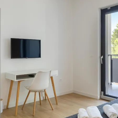 Modern Eva With Pool And 2 Bedrooms In Tar Villa Tar-Vabriga